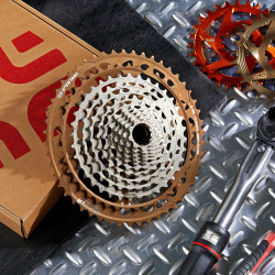 Кассета E*Thirteen Helix Race Cassette 9-50t 12-speed Bronze FW2HRA-103