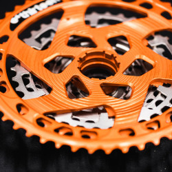 Кассета E*Thirteen Helix Race Cassette 9-50t 12-speed Naranja FW2HRA-105