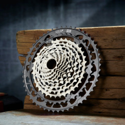 Кассета E*Thirteen Helix Race Cassette 9-52t 12-speed Black FW2HRA-123