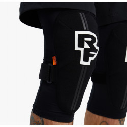 Наколенники Race Face Indy Knee Stealth, M, 2024 RFAAINDYUSTE03