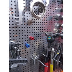 Ключ-съемник заглушки шатуна Toopre красный