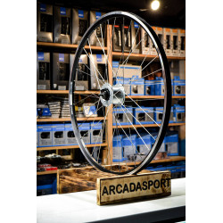 Переднее колесо 28", обод Author Argon X7 Cross, динамо втулка Shimano DH-C6000-3R, спицы Cn Spoke