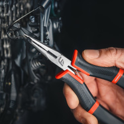 Плоскогубцы Feedback Mini Needle Nose Pliers 17906