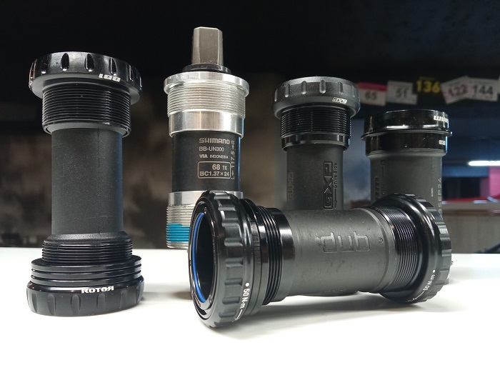 каретки для велосипеда